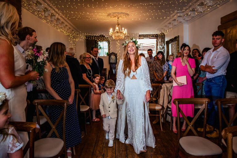How to Plan a Small Wedding in the UK (Without the Fuss)